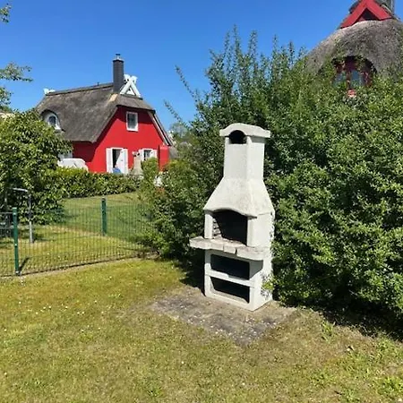 Koenigshoern Eg, Helle Mit 2 Terrassen, Eigenem Eingezaeuntem Garten Und Naehe Zum Hunde Herzlich Willkommen Feriehus