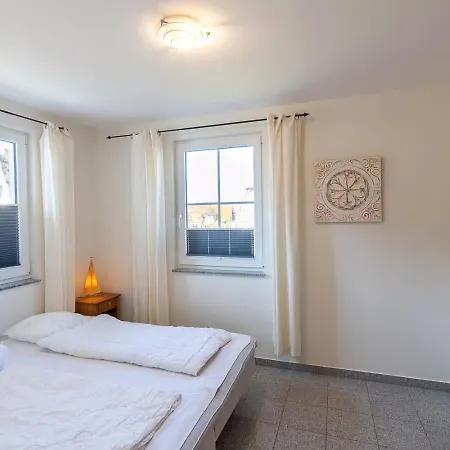 Σπίτι διακοπών Koenigshoern Eg, Helle Mit 2 Terrassen, Eigenem Eingezaeuntem Garten Und Naehe Zum Hunde Herzlich Willkommen *