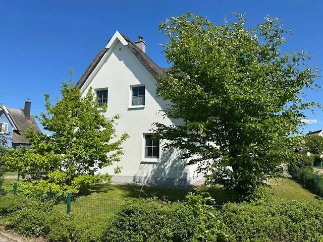 Koenigshoern Eg, Helle Mit 2 Terrassen, Eigenem Eingezaeuntem Garten Und Naehe Zum Hunde Herzlich Willkommen Feriehus